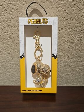 Peanuts Gold Clip On Bag Charm - Rhinestone Snoopy